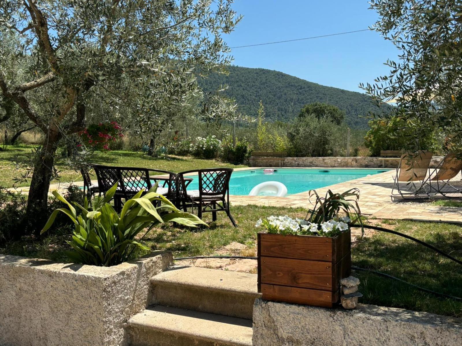 Agriturismo Uliveto Benedetti Spoleto Exterior foto